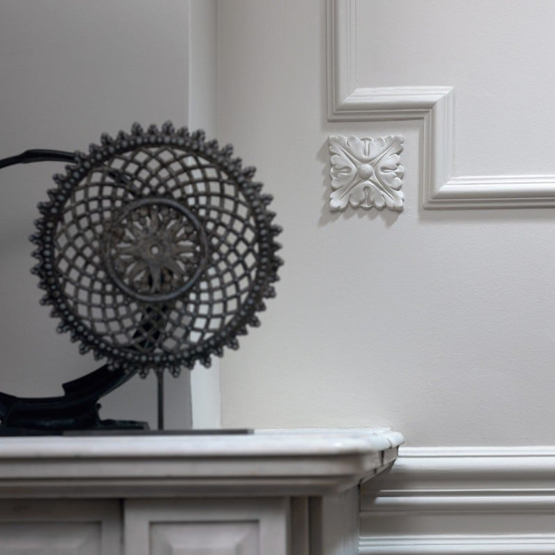 Set rozeta decorativa tavan perete poliuretan Arstyl R13 95X95X18 - 2 BUC. Set rozeta decorativa tavan perete poliuretan Arstyl R13 95X95X18 - 2 BUC.