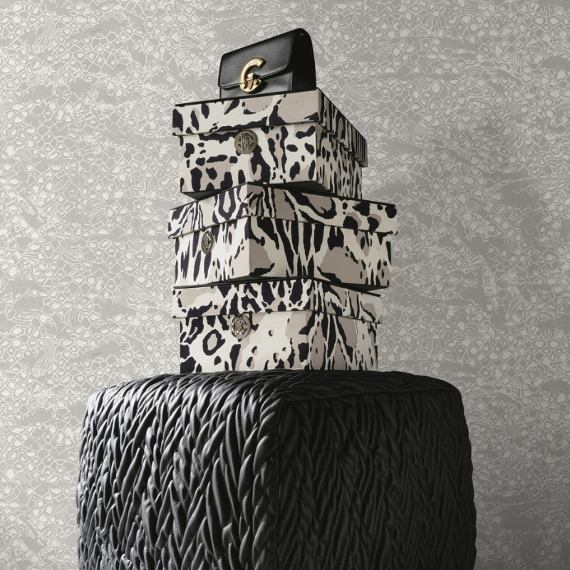 Tapet Roberto Cavalli 8 - 19037 Tapet Roberto Cavalli 8 - 19037